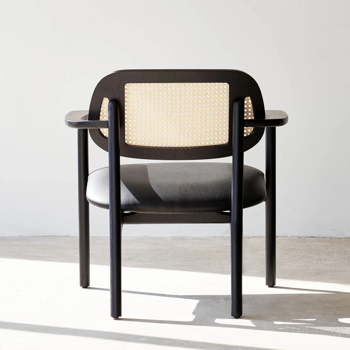 Titus Lounge Chair
