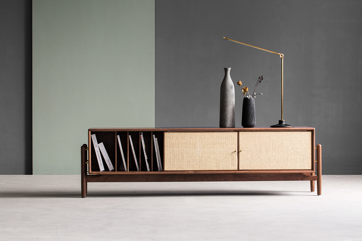 TV Bench