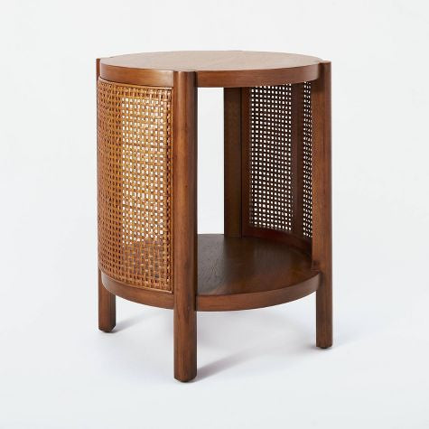 Accent outdoor coffee table