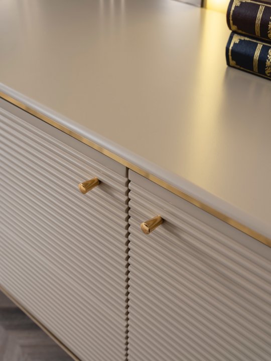 Mirror Frame Console