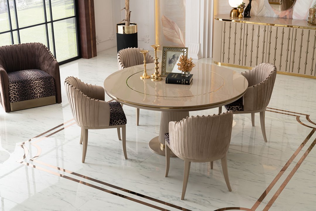 Regency Dining Room